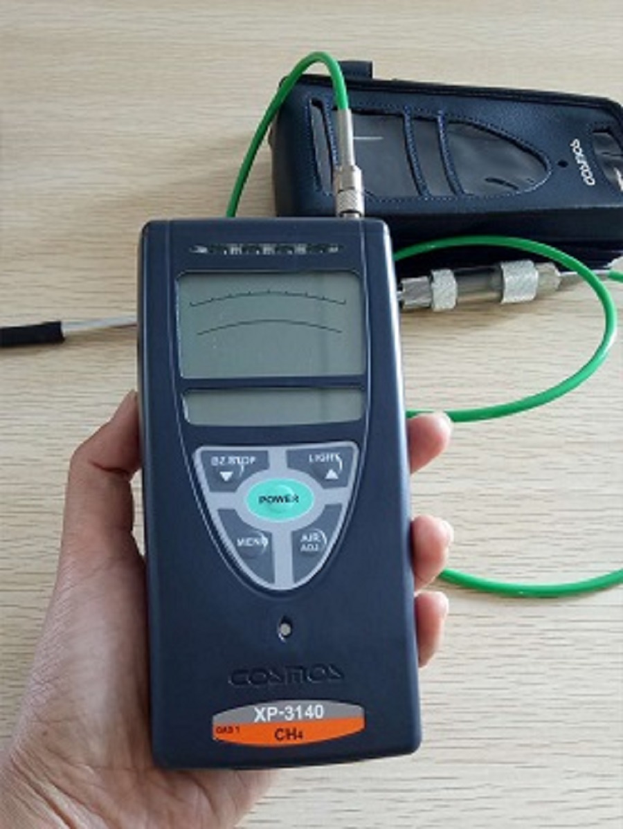 286x381 may do phat hien ro ri khi gas chay no xp 3140 cosmos 4